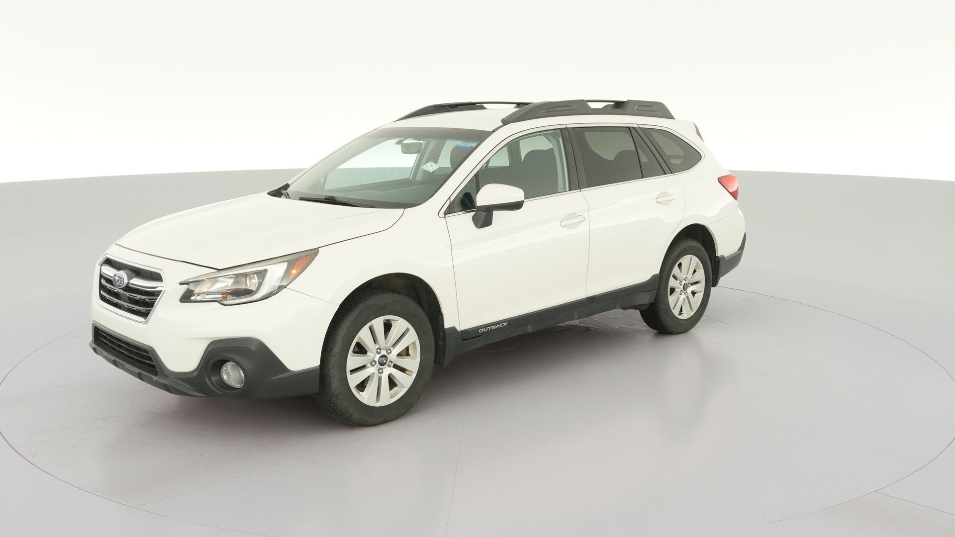 2018 Subaru Outback vehicle photo