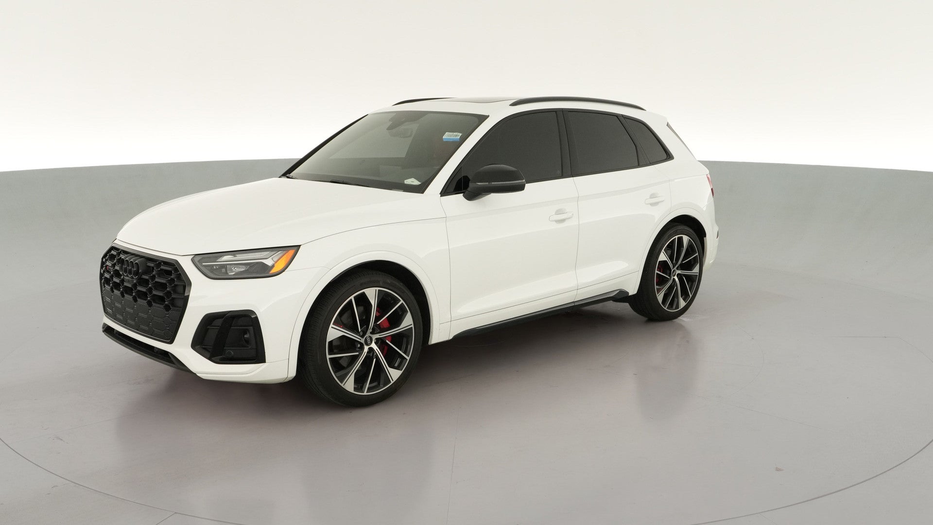 2021 Audi SQ5 vehicle photo