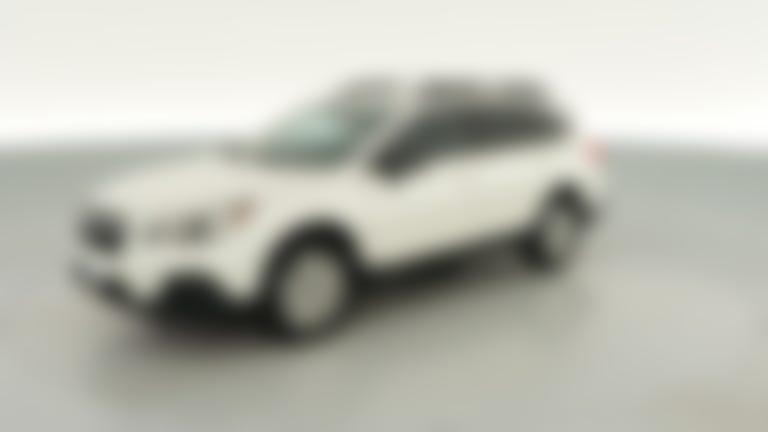2018 Subaru Outback vehicle photo
