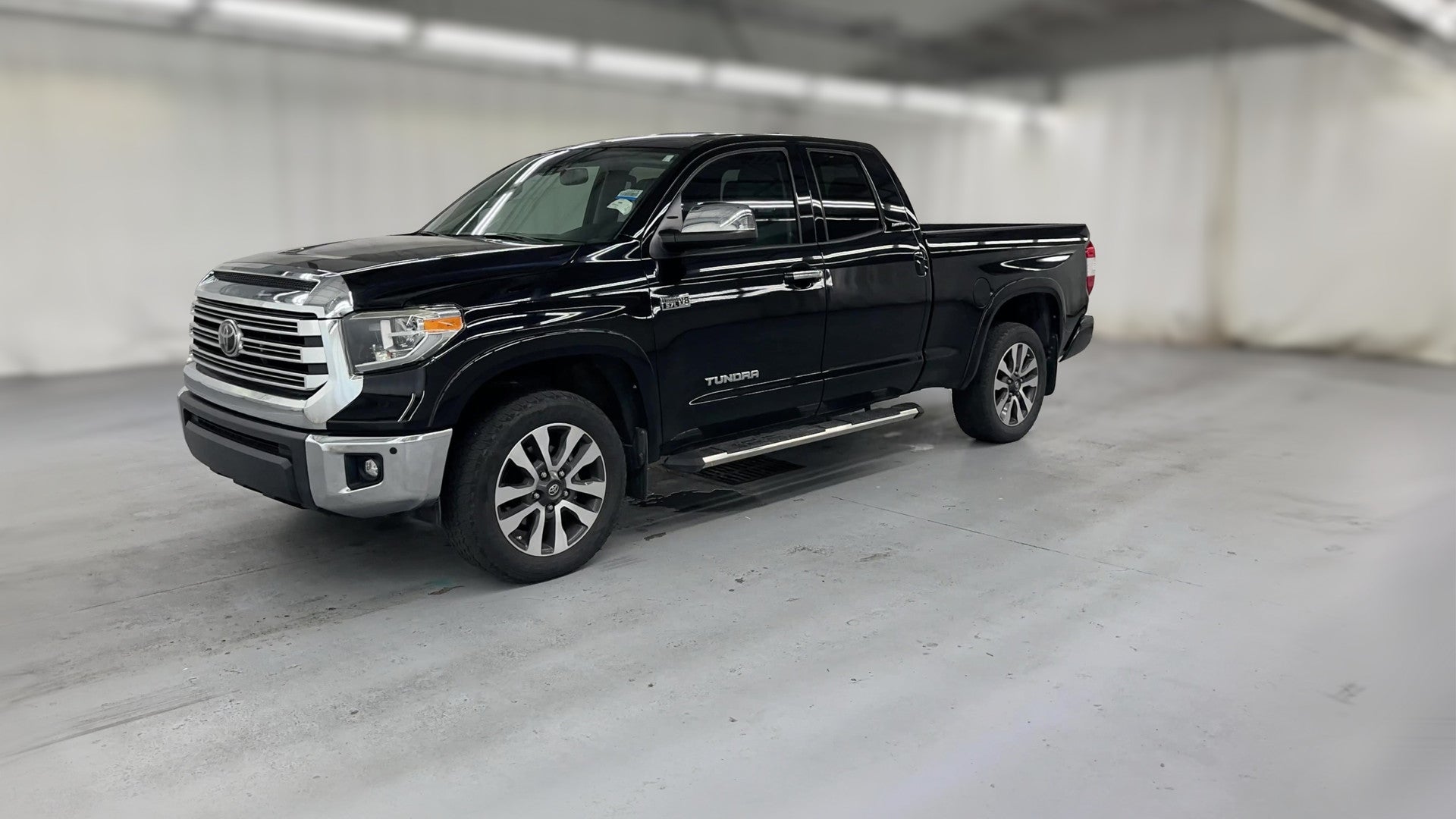 2020 Toyota Tundra Double Cab vehicle photo