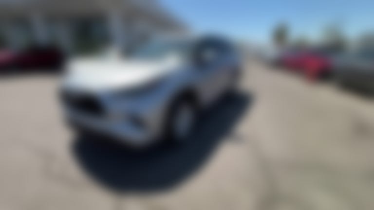 2025 Toyota Highlander vehicle photo
