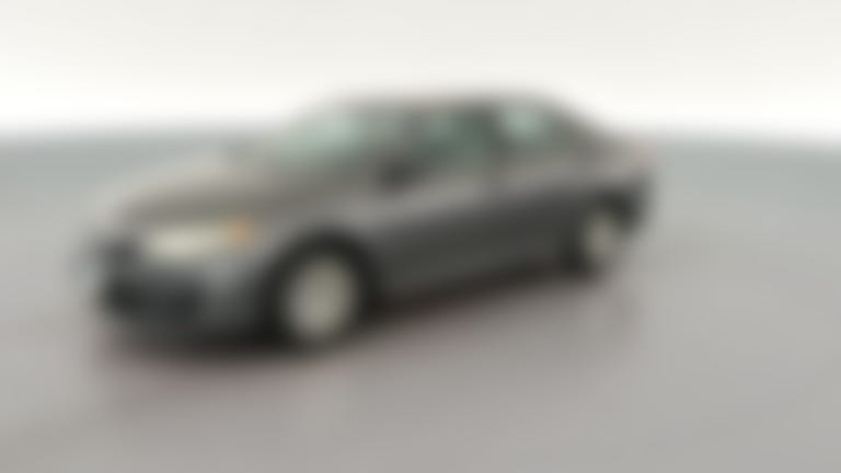 2013 Toyota Camry vehicle photo