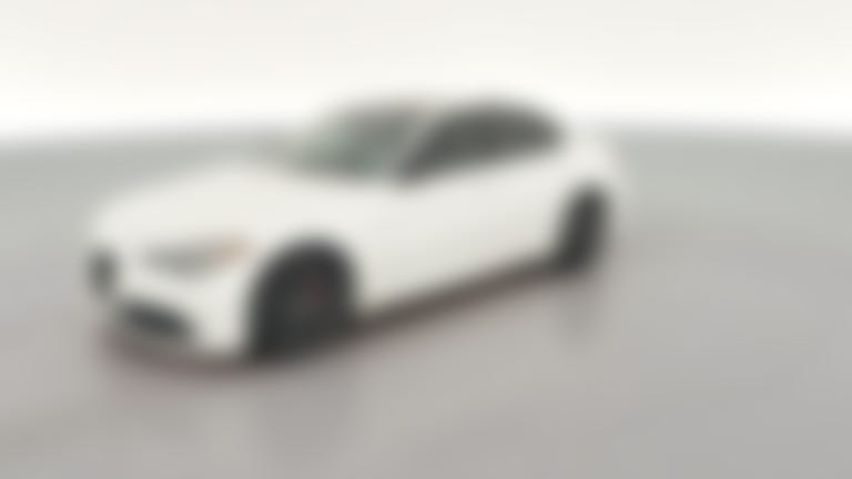 2019 Alfa Romeo Giulia vehicle photo