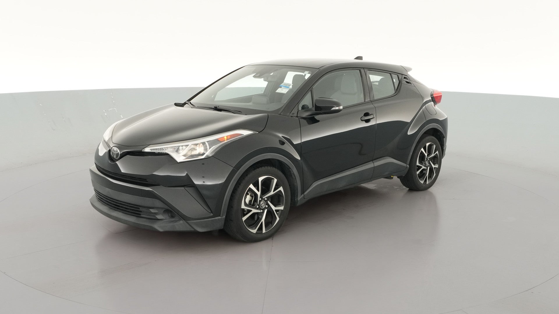 2019 Toyota C-HR vehicle photo