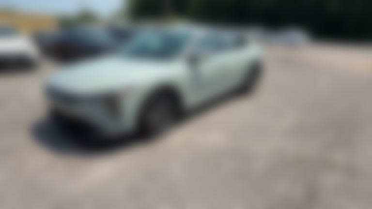 2025 Kia K4 vehicle photo