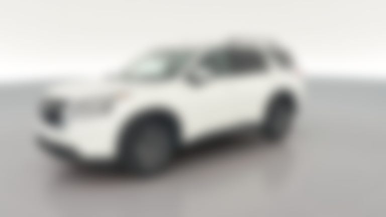 2024 Nissan Pathfinder vehicle photo