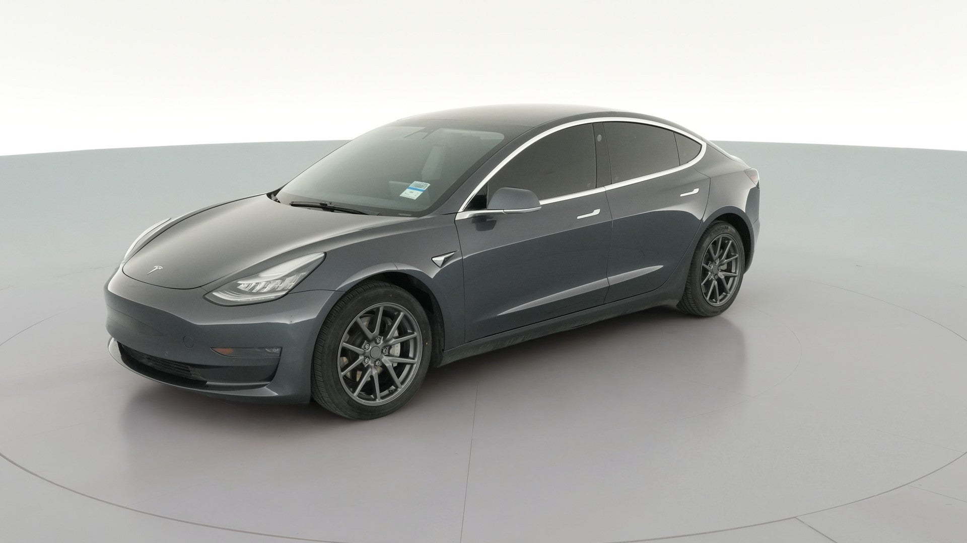 2019 Tesla Model 3 vehicle photo