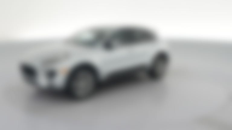 2018 Porsche Macan vehicle photo