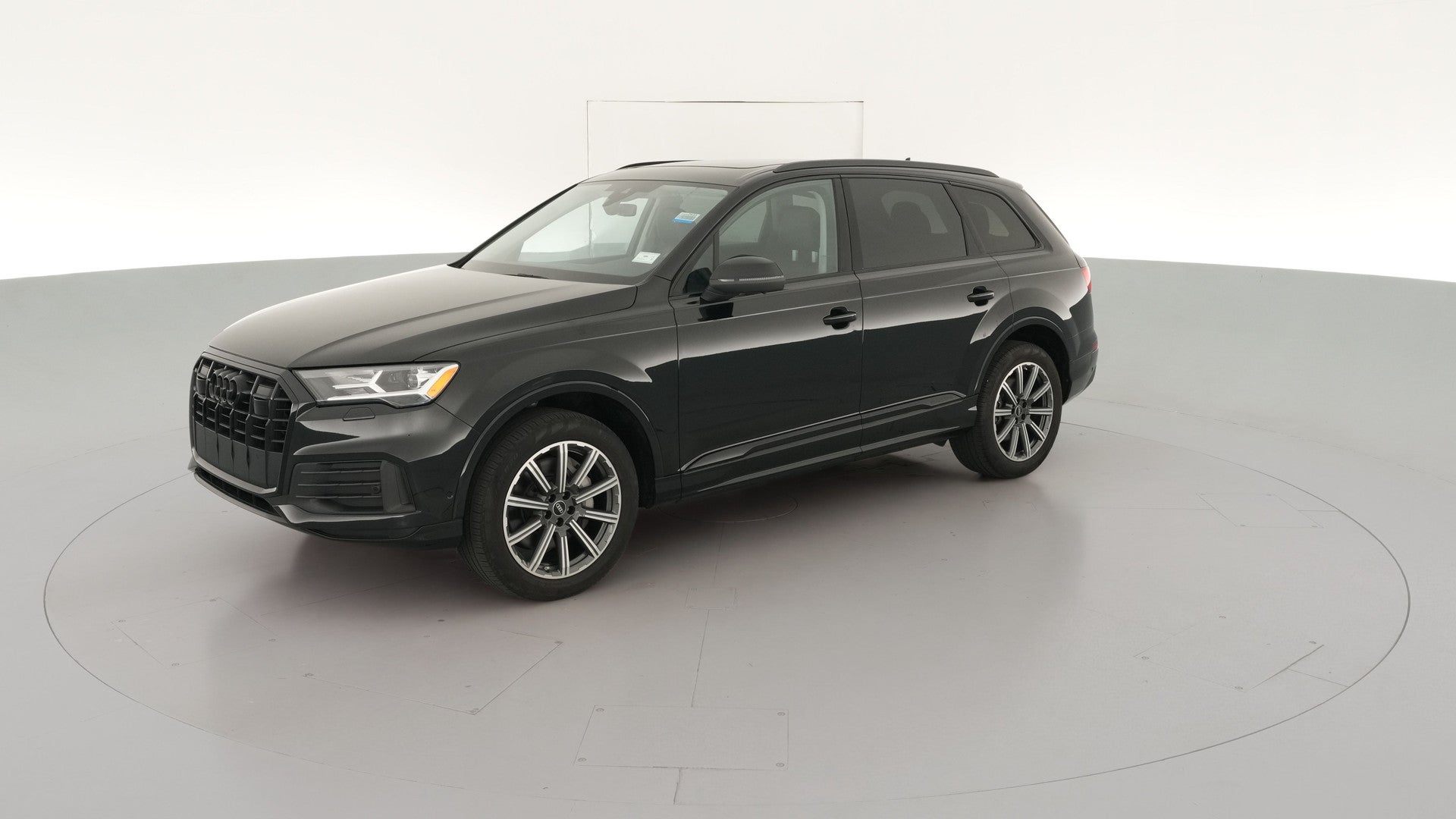 2023 Audi Q7 vehicle photo
