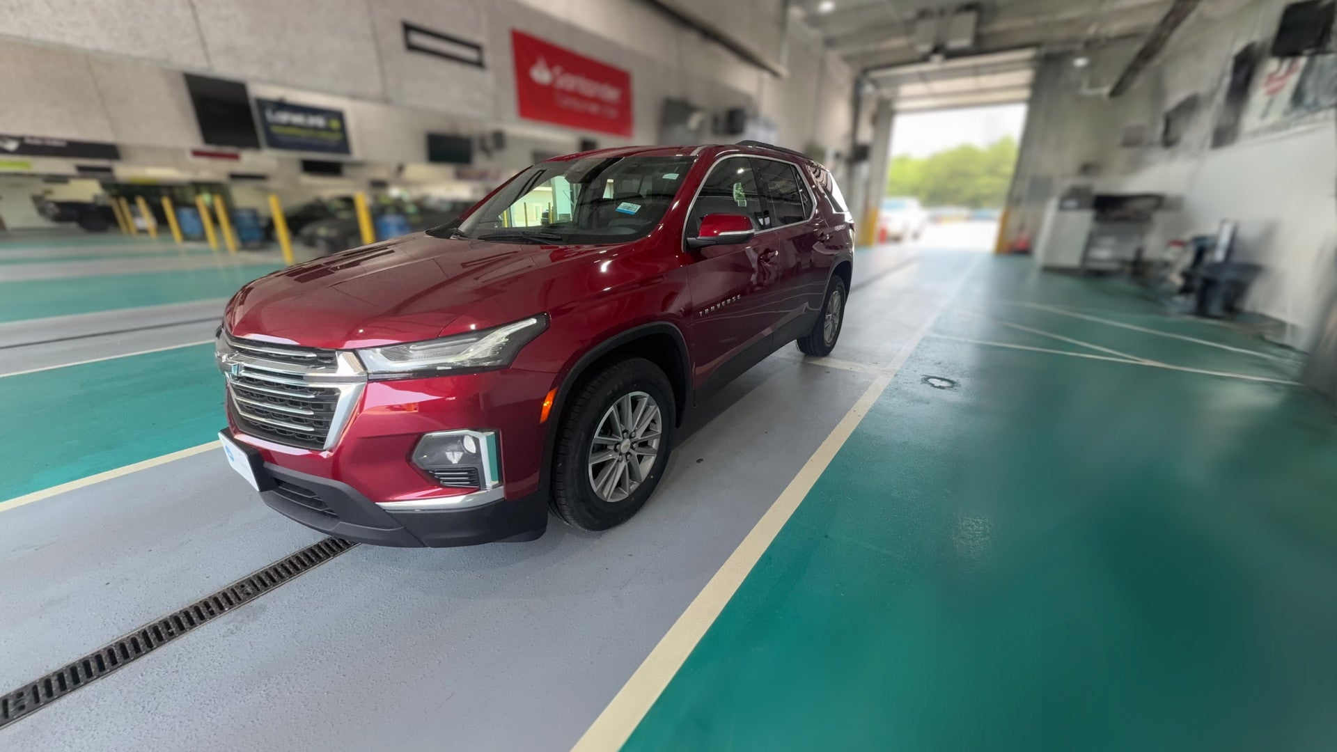 2023 Chevrolet Traverse vehicle photo
