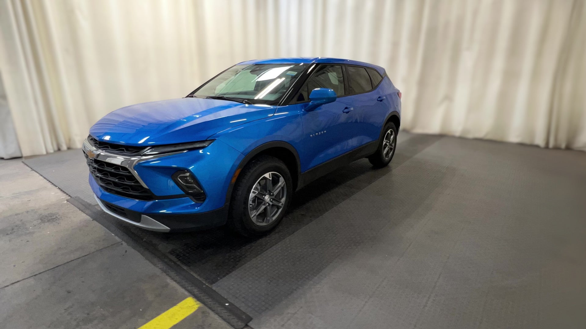 2025 Chevrolet Blazer vehicle photo