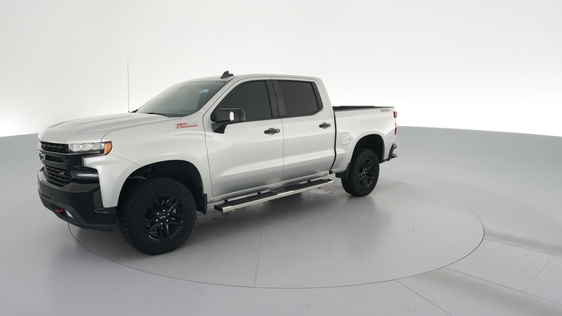 2021 Chevrolet Silverado 1500 Crew Cab vehicle photo