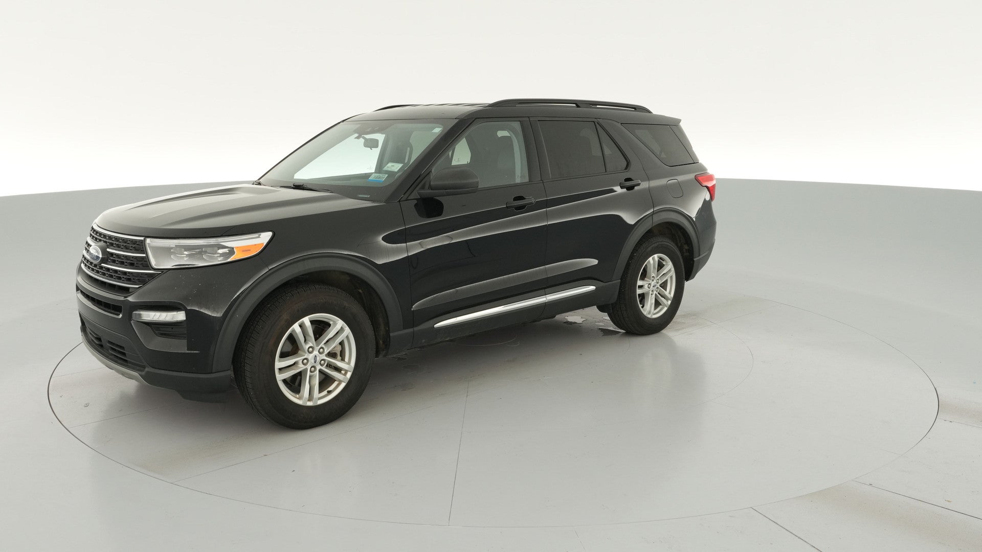 2022 Ford Explorer vehicle photo