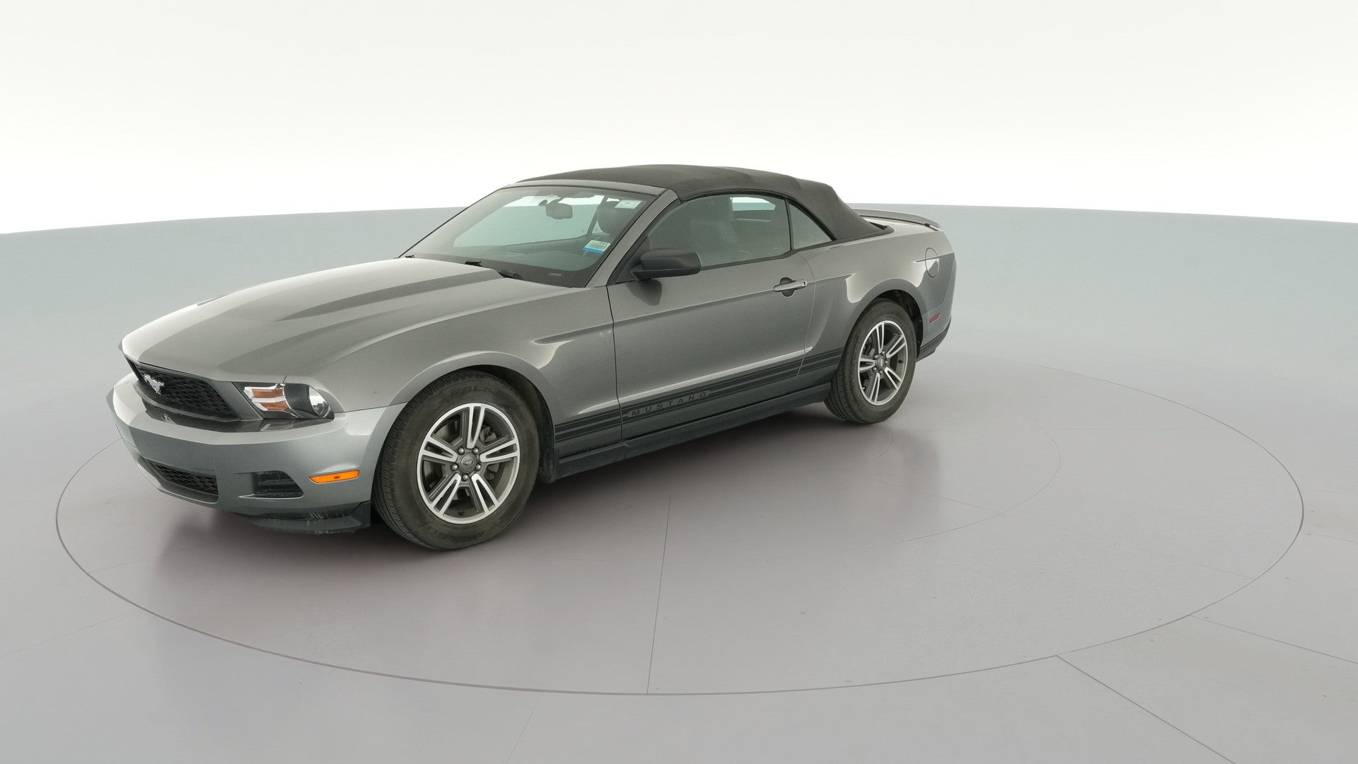 2011 Ford Mustang vehicle photo
