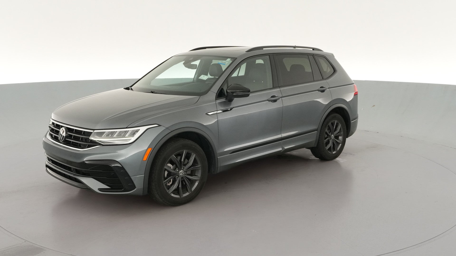 2023 Volkswagen Tiguan vehicle photo