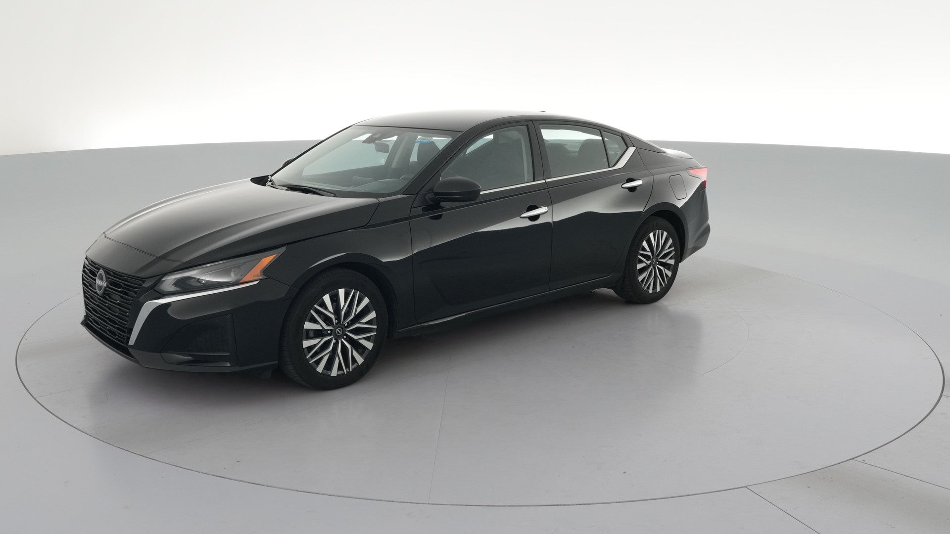 2025 Nissan Altima vehicle photo