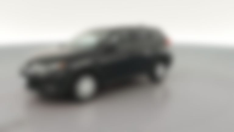 2017 Nissan Rogue vehicle photo