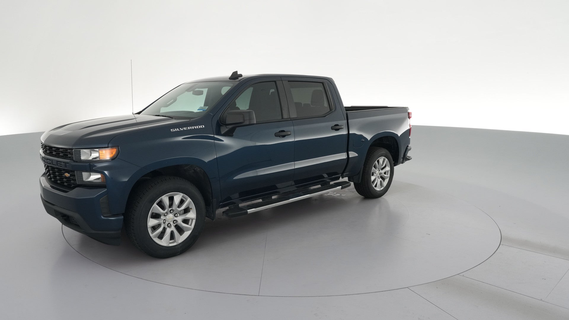 2022 Chevrolet Silverado 1500 Limited Crew Cab vehicle photo