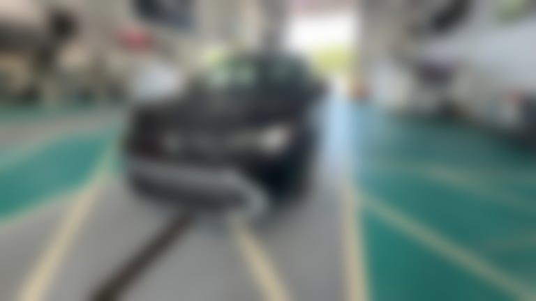 2025 Volkswagen Taos vehicle photo