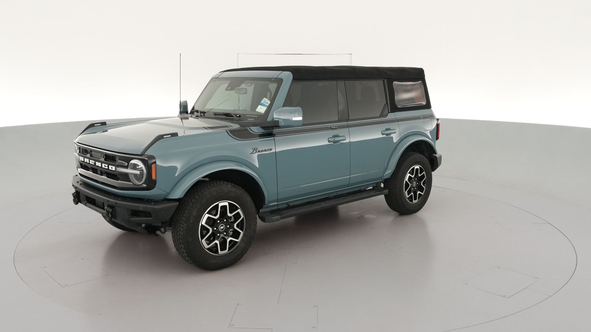 2021 Ford Bronco vehicle photo