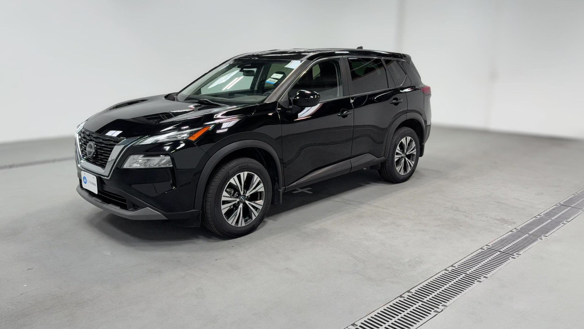 2023 Nissan Rogue vehicle photo