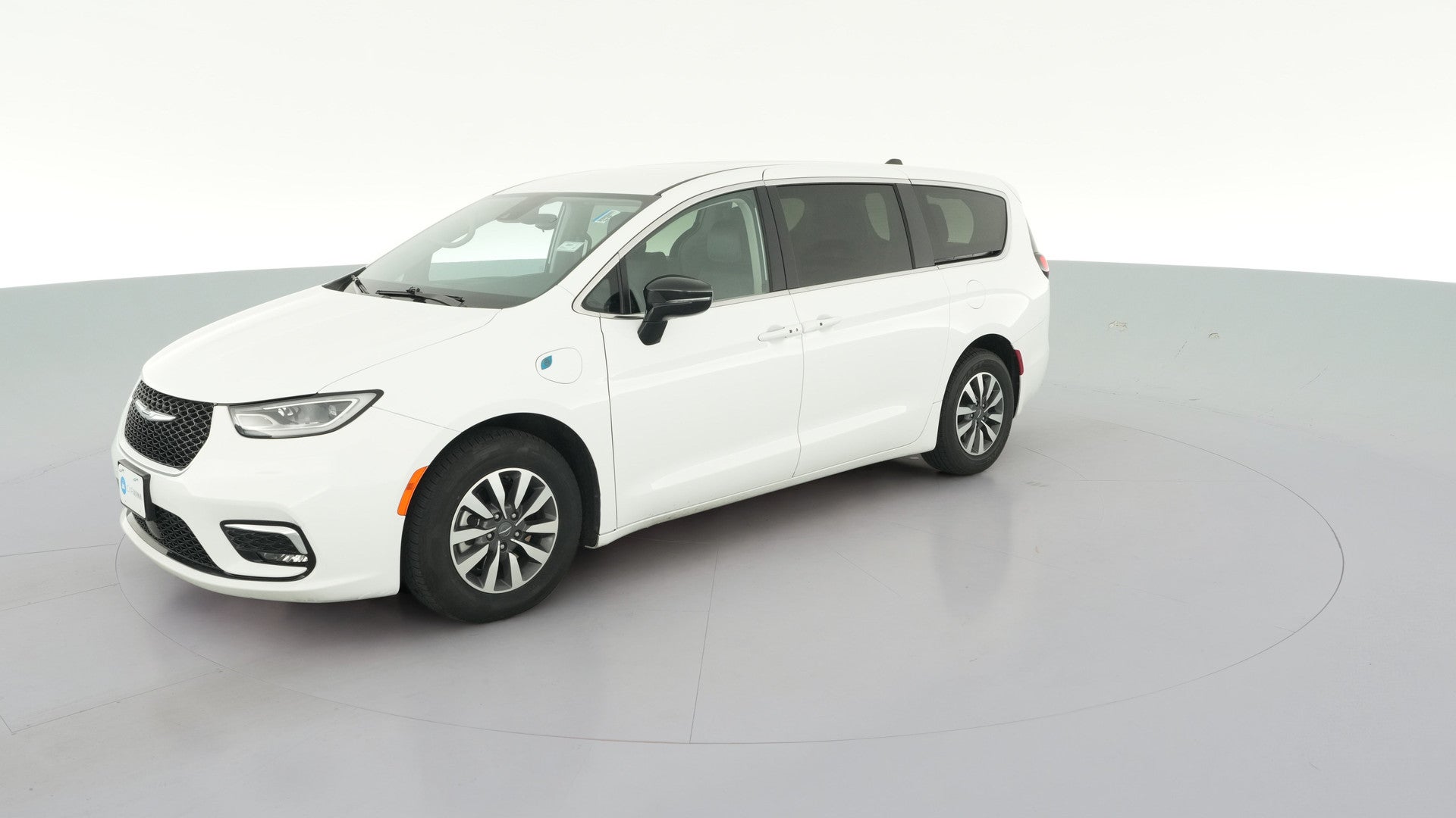 2024 Chrysler Pacifica Hybrid vehicle photo