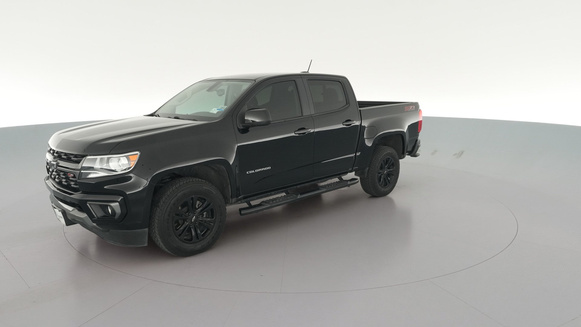 2022 Chevrolet Colorado Crew Cab vehicle photo
