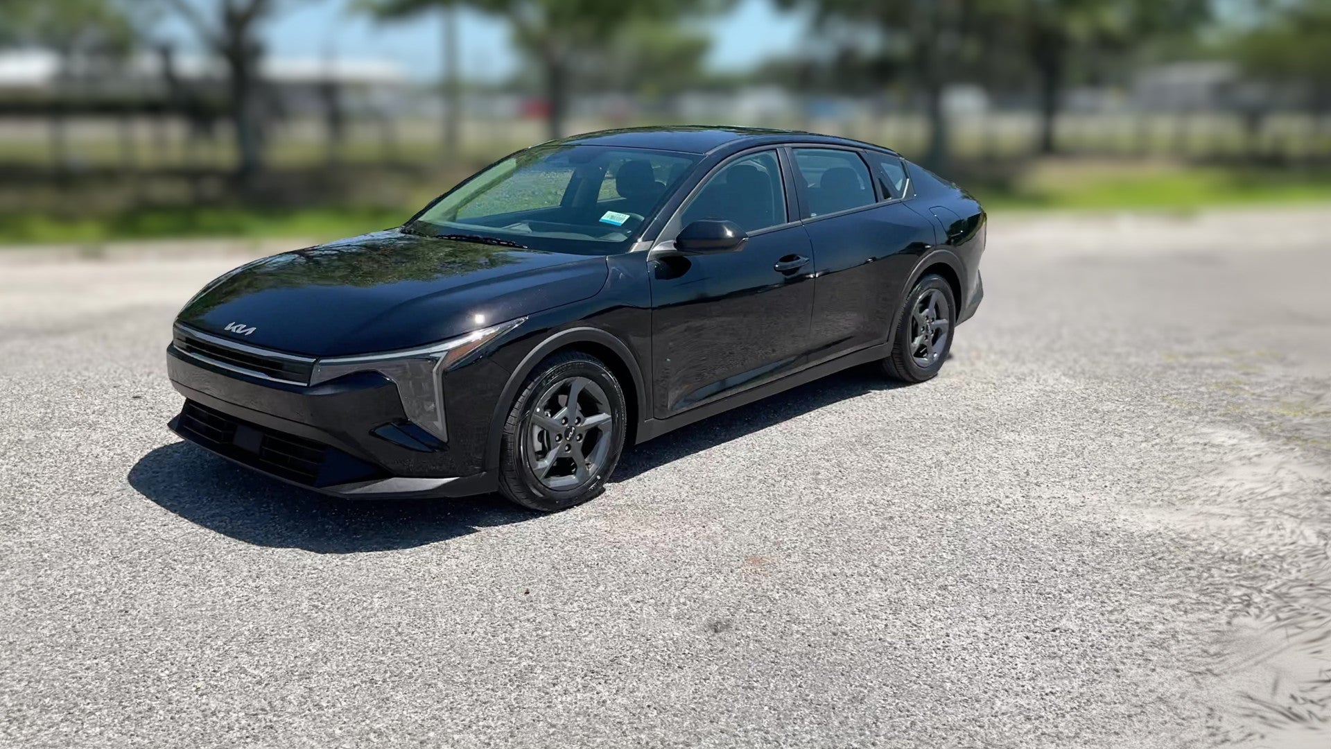 2025 Kia K4 vehicle photo
