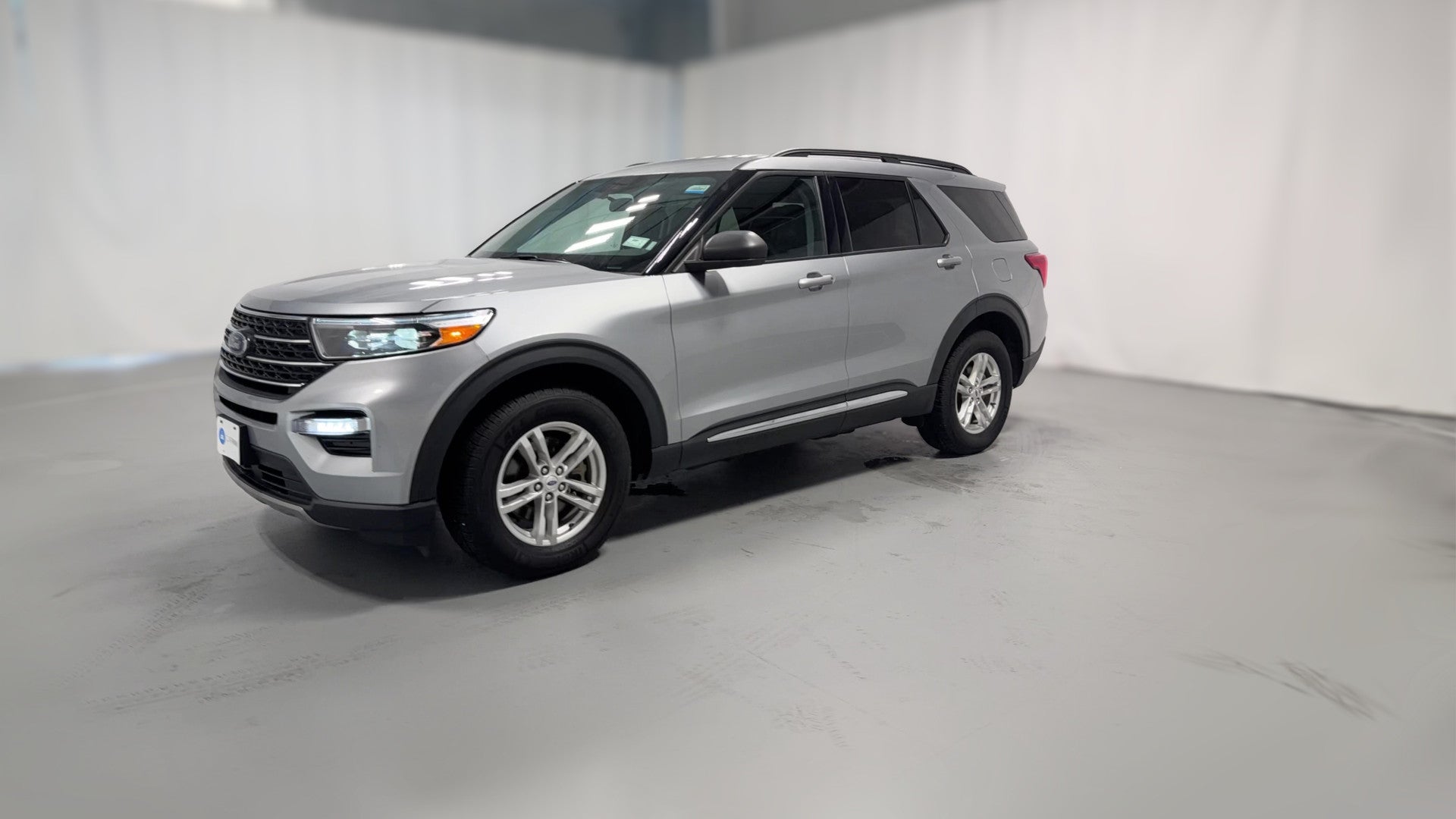 2023 Ford Explorer vehicle photo