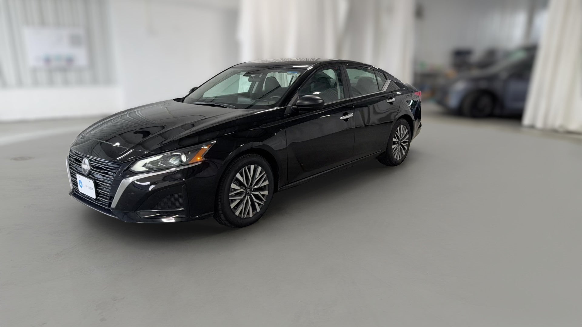 2025 Nissan Altima vehicle photo
