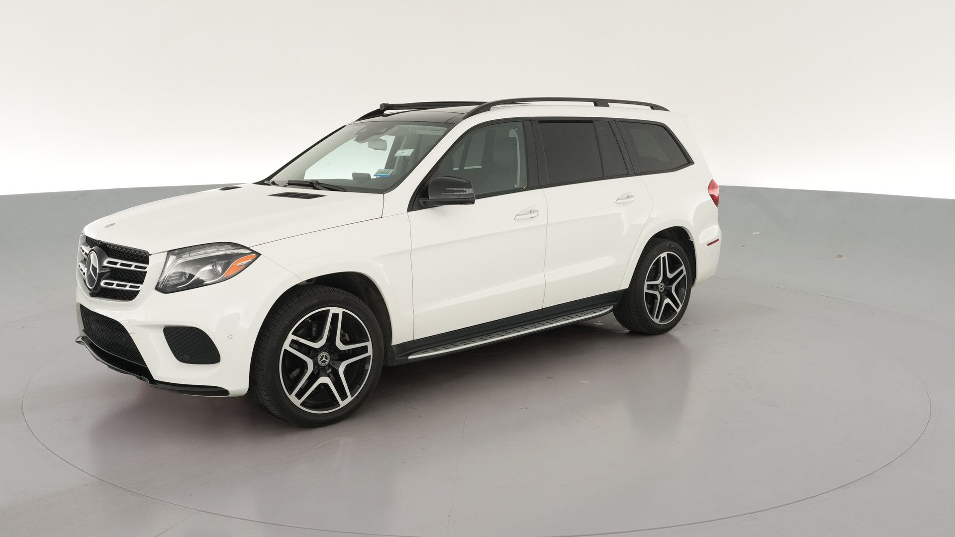 2018 Mercedes-Benz GLS vehicle photo