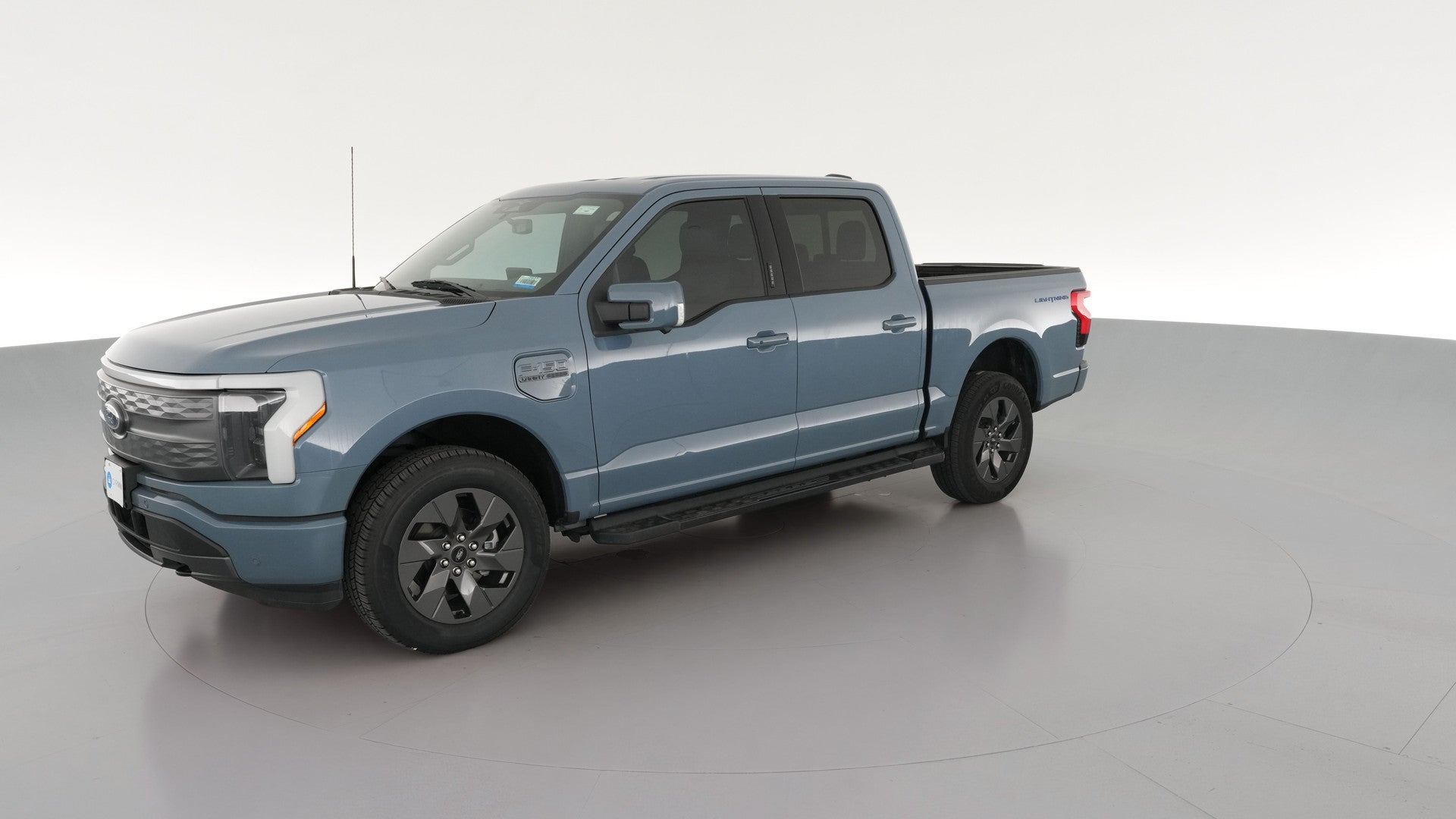 2023 Ford F150 Lightning vehicle photo