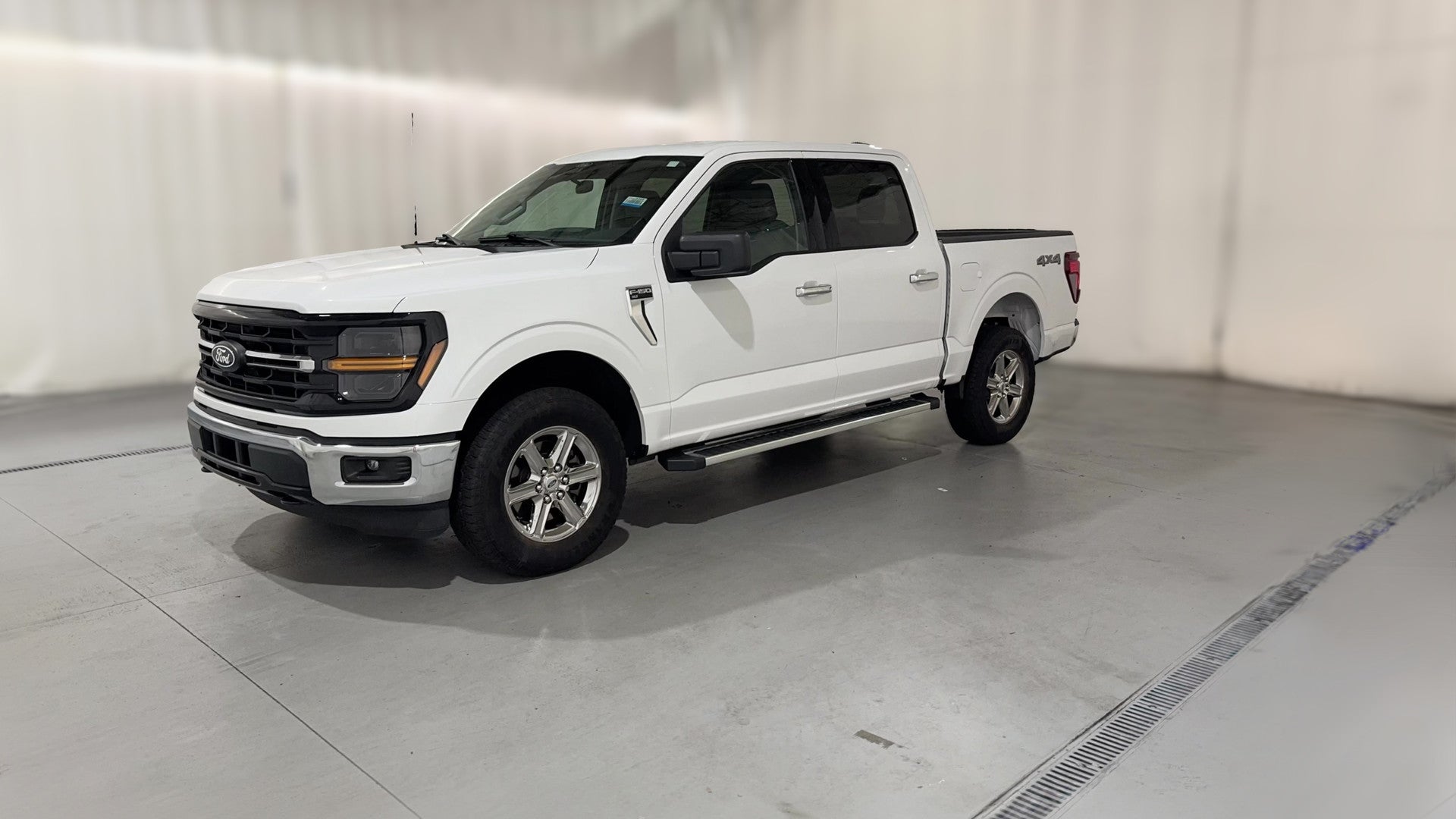 2025 Ford F150 SuperCrew Cab vehicle photo