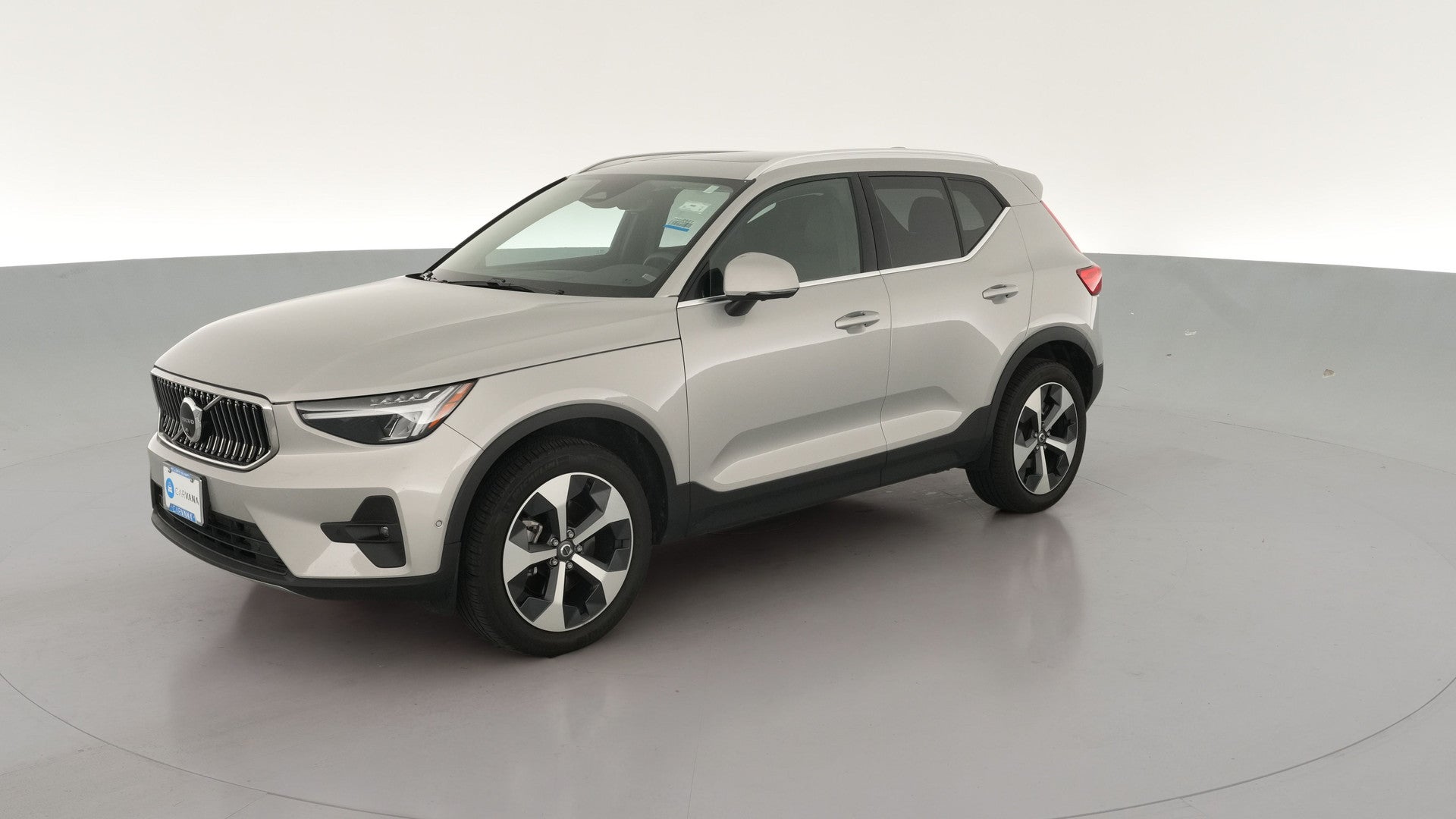 2024 Volvo XC40 vehicle photo