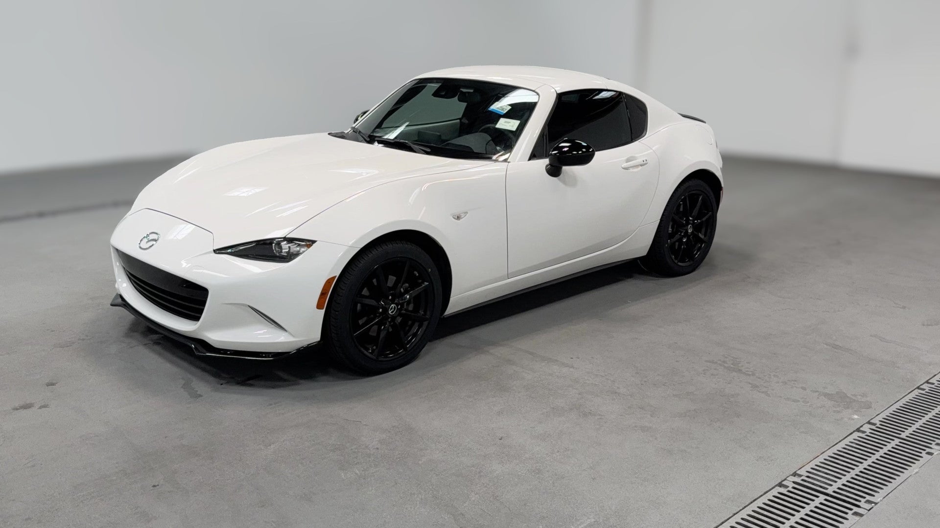 2020 MAZDA MX-5 Miata RF vehicle photo