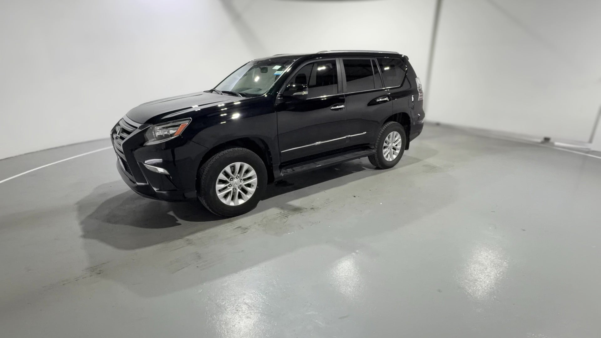 2018 Lexus GX vehicle photo