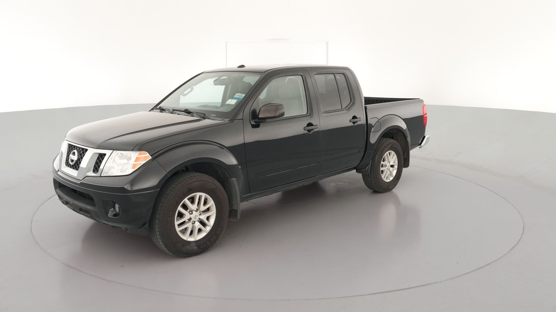 2016 Nissan Frontier Crew Cab vehicle photo
