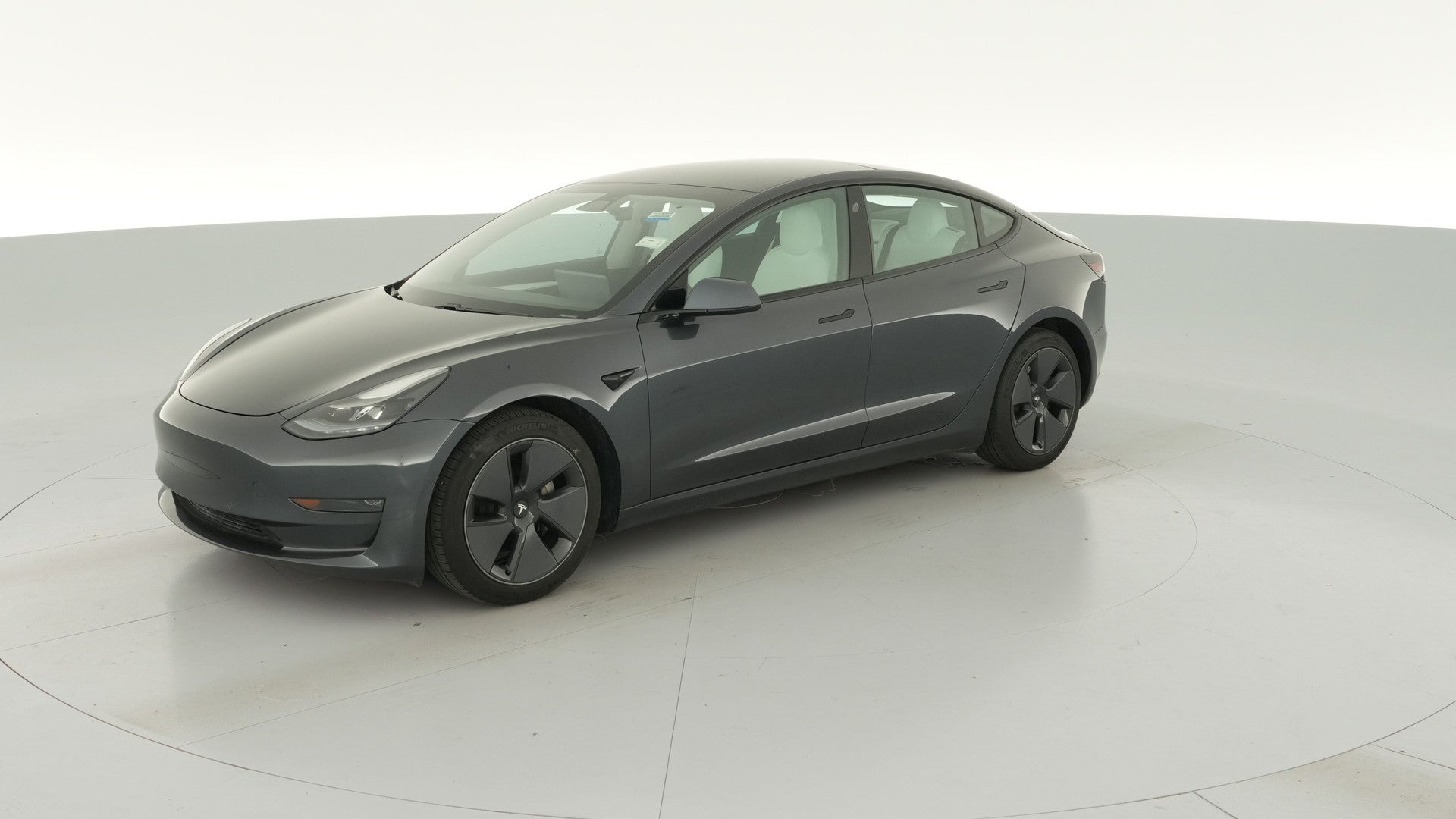2021 Tesla Model 3 vehicle photo