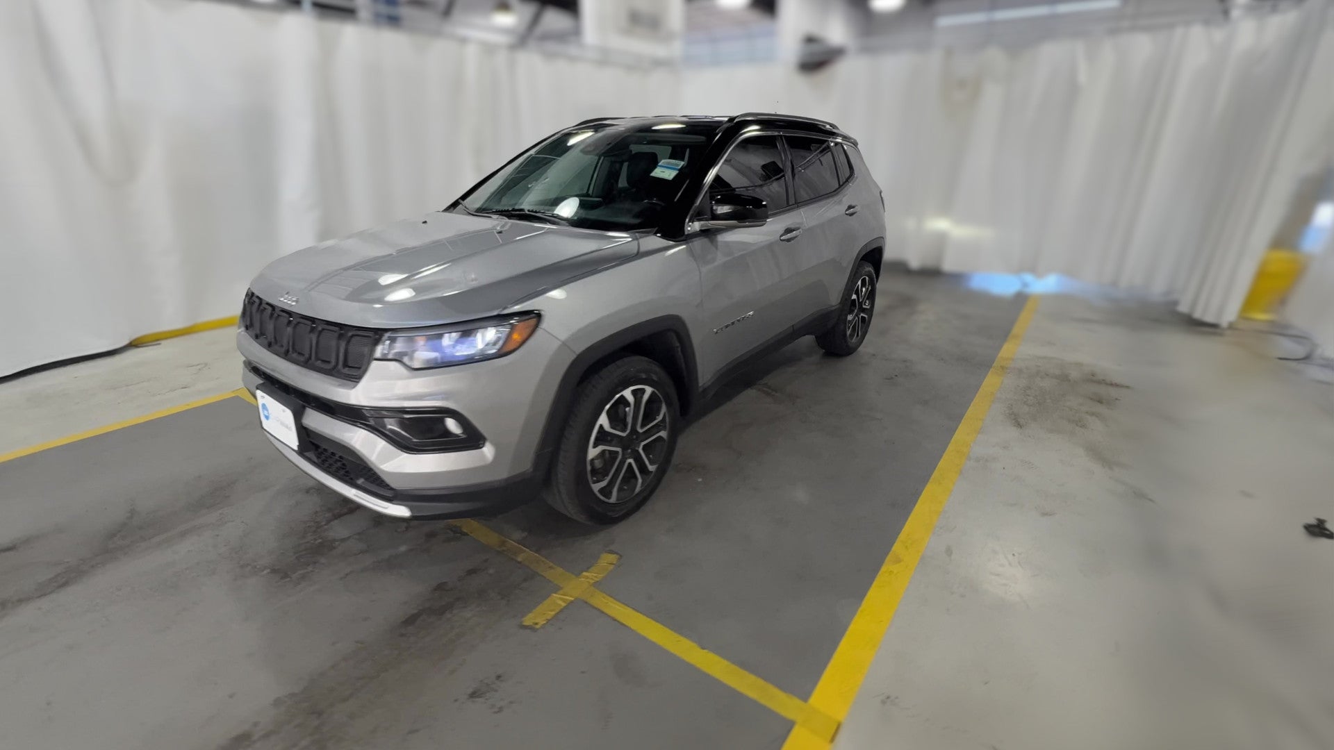 2022 Jeep Compass vehicle photo