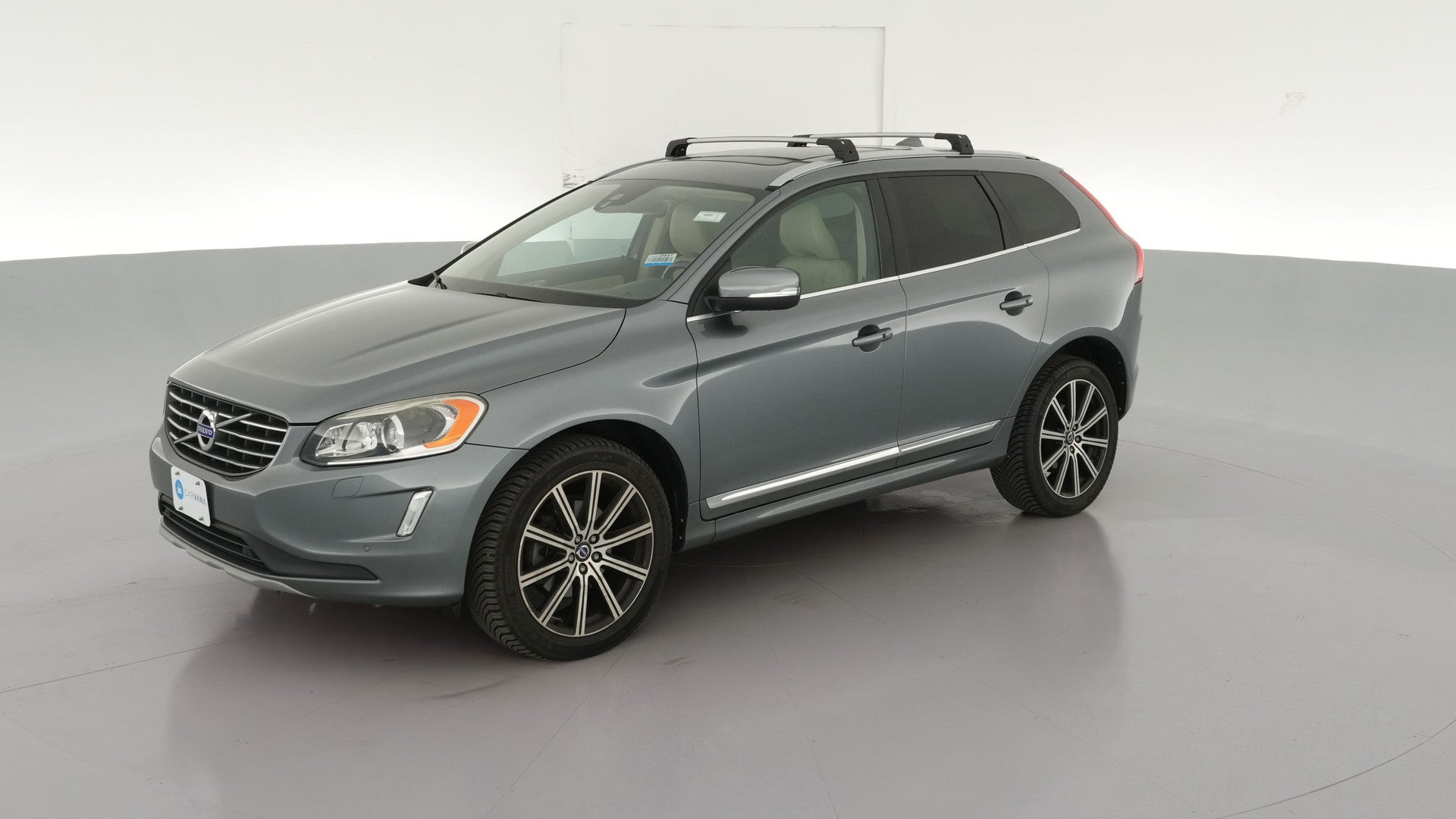 2017 Volvo XC60 vehicle photo