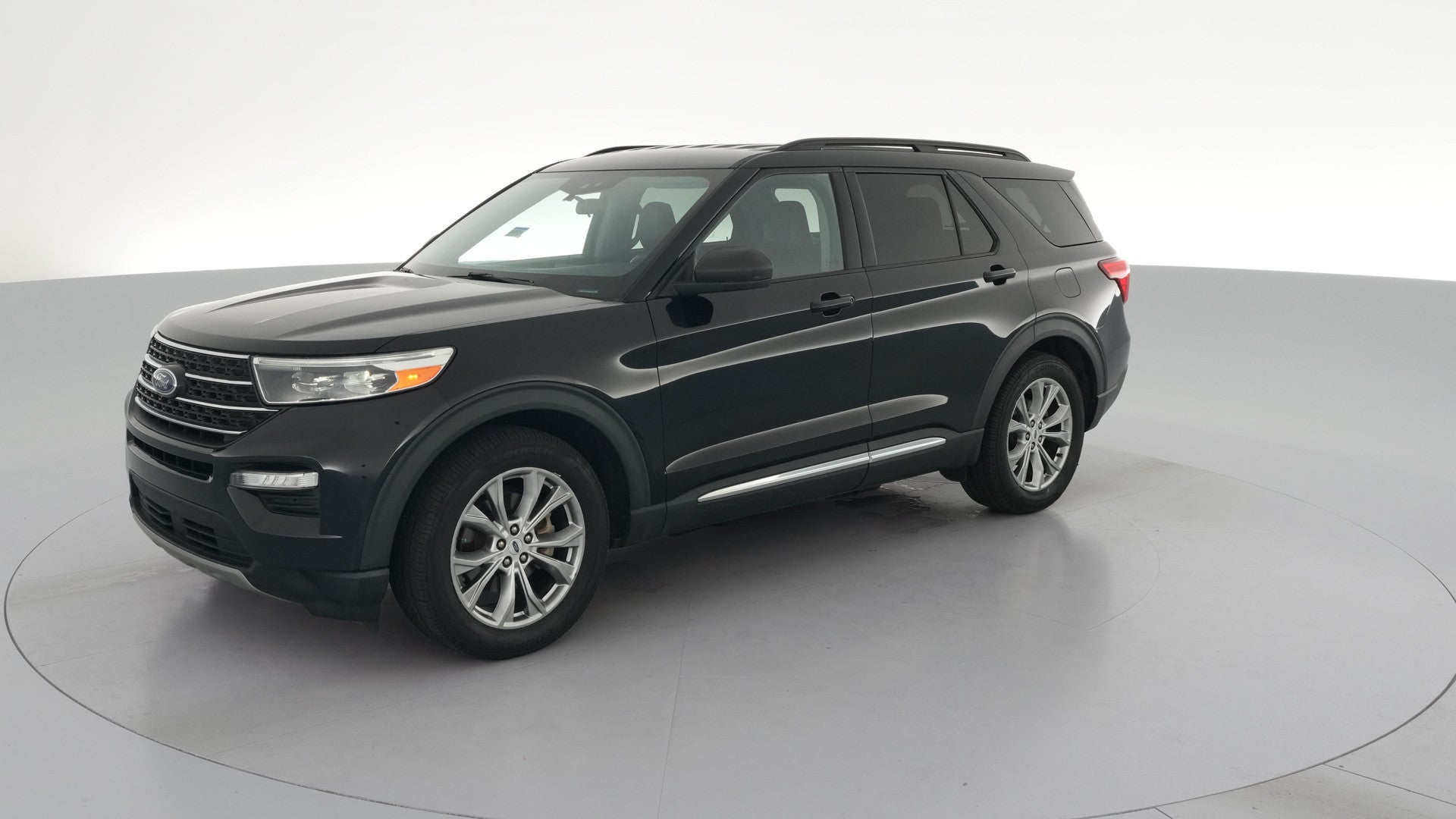 2022 Ford Explorer vehicle photo