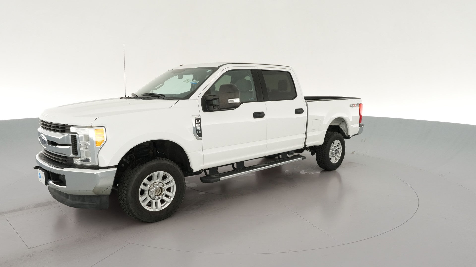 2017 Ford F250 Super Duty Crew Cab vehicle photo