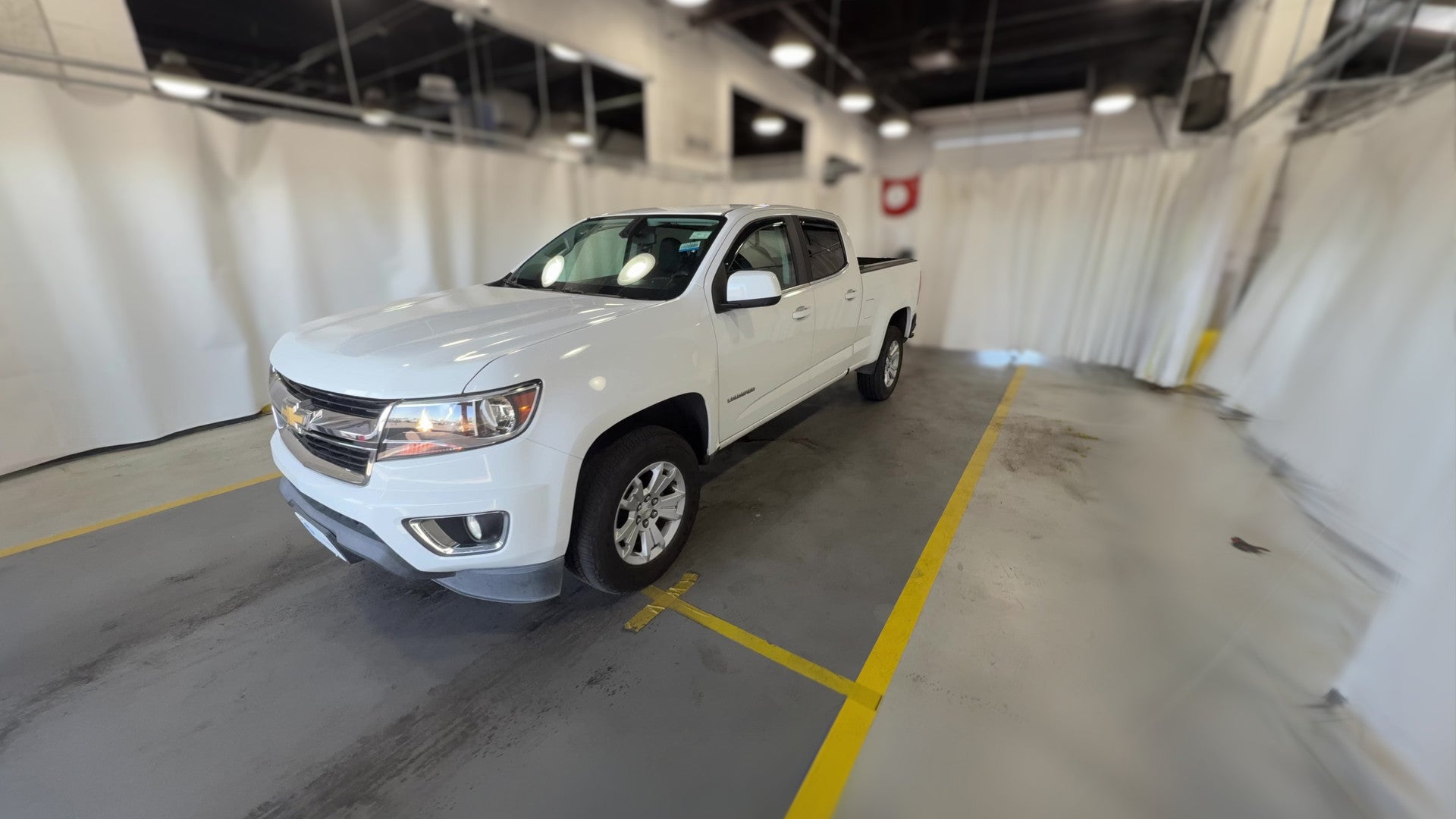 2016 Chevrolet Colorado Crew Cab vehicle photo