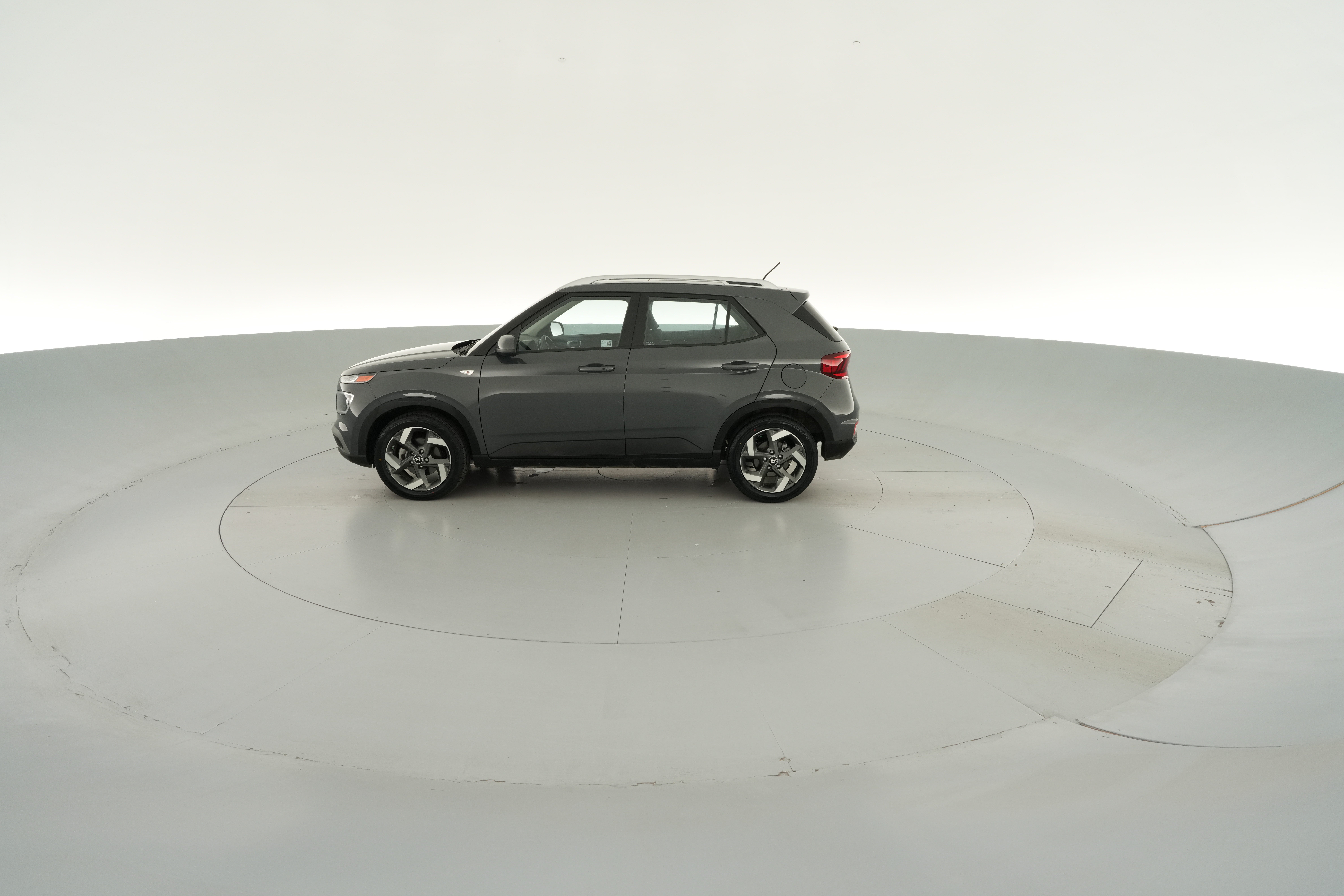 2024 Hyundai Venue SEL - Photo 24