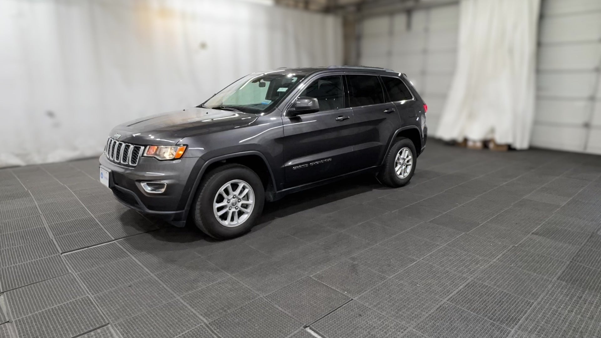 2018 Jeep Grand Cherokee vehicle photo