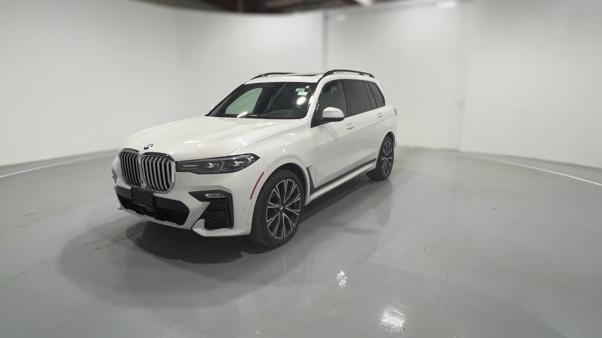 2019 BMW X7 vehicle photo