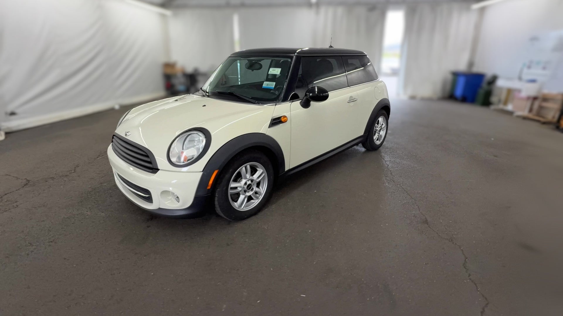 2012 MINI Hardtop vehicle photo