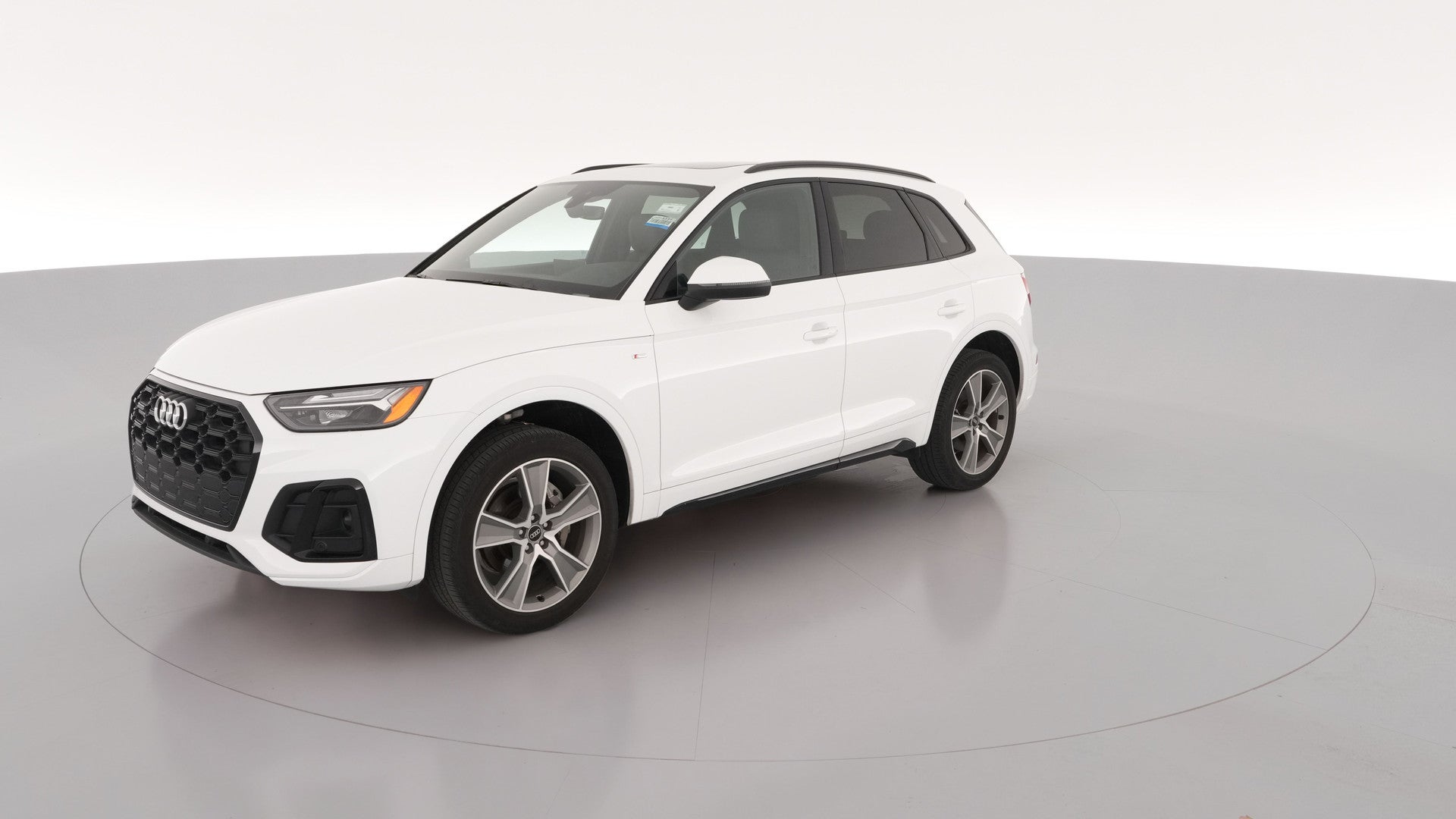 2025 Audi Q5 vehicle photo