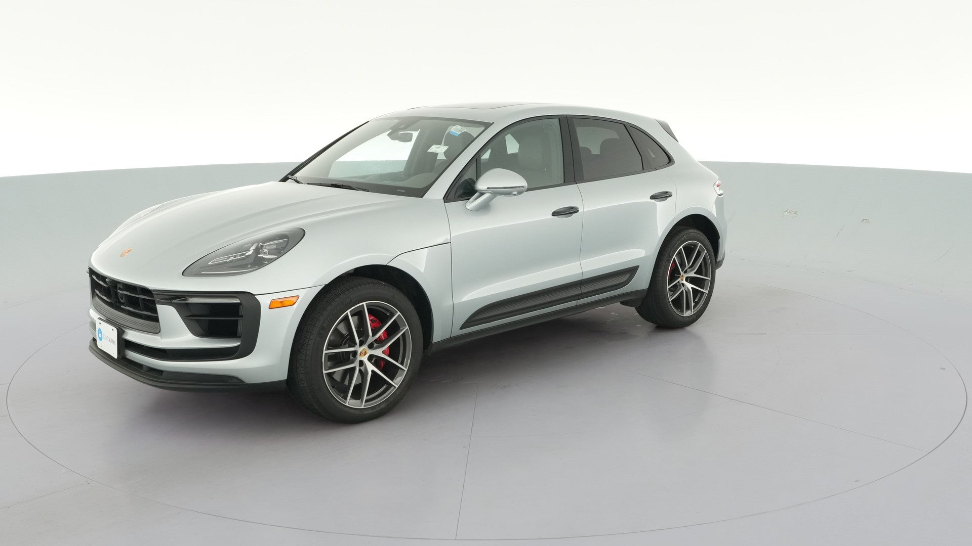2023 Porsche Macan vehicle photo