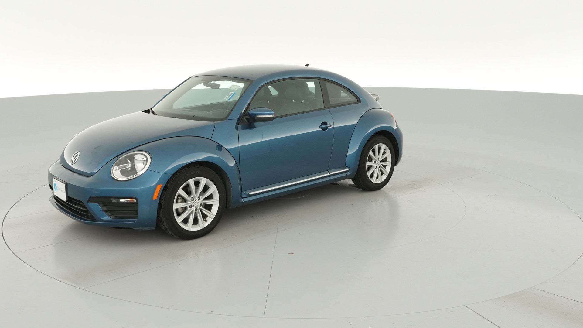 2018 Volkswagen Beetle vehicle photo